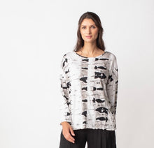 Load image into Gallery viewer, Liv Crinkle Tissue Pull Over Print Blouse
