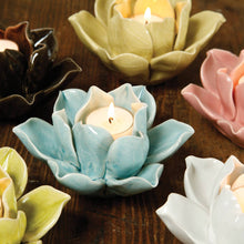 Load image into Gallery viewer, Lotus Tea Light Holder - Green

