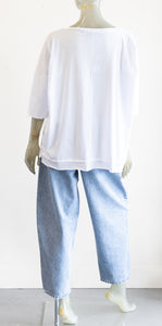 Ozai White Seamed Knit Blouse with Graphic Print