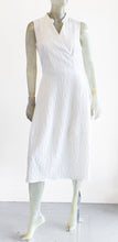 Load image into Gallery viewer, Luukaa Embossed Cotton Dress
