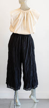 Load image into Gallery viewer, Baci Black Cotton Crinkle Pant
