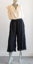 Load image into Gallery viewer, Baci Black Cotton Crinkle Pant
