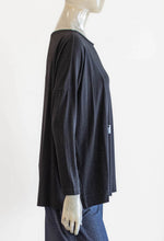 Load image into Gallery viewer, Ozai Black Knit Graphic Print Blouse
