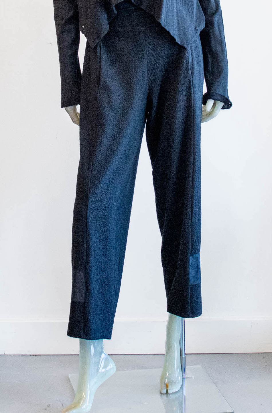 Luukaa Embossed Black Pant