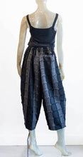 Load image into Gallery viewer, Moyuru Fringe Pant
