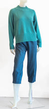 Load image into Gallery viewer, Van Kukil Kelly Green Funnel Neck Cashmere Sweater
