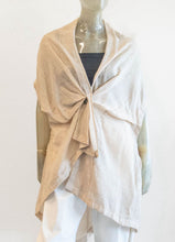 Load image into Gallery viewer, Moyuru Long Linen Shrug
