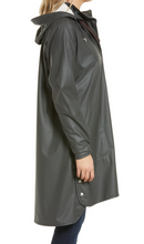 Load image into Gallery viewer, Ilse Jacobson Raincoat
