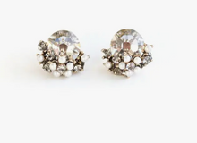 Load image into Gallery viewer, Love Temple Earring Collection
