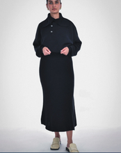 Load image into Gallery viewer, Paper Label Flowy Long Knit Skirt
