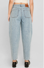 Load image into Gallery viewer, Unpublished Seamed Barrel Jeans
