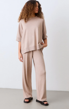 Load image into Gallery viewer, Short Sleeve Knit Blouse
