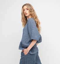Load image into Gallery viewer, Ozai Linen Boxy Blouse
