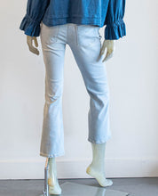 Load image into Gallery viewer, Cropped Kick Flare Washed Light Denim Jean
