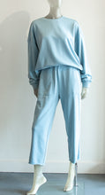 Load image into Gallery viewer, Paper Label Cotton Pullover
