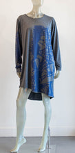 Load image into Gallery viewer, Moyuru Tunic Graphic Print Dress
