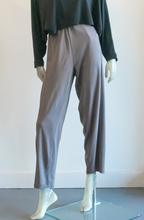 Load image into Gallery viewer, Iridium Sophia Knit Pant
