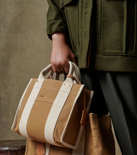 Load image into Gallery viewer, Soeur Canvas Bag
