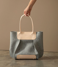 Load image into Gallery viewer, Graf Lantz Felt Handbag
