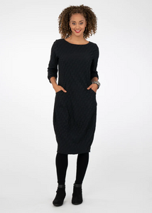 Niche Tulip Hem Black Dress