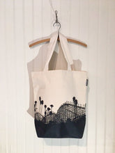 Load image into Gallery viewer, Mmē. Tote Bag
