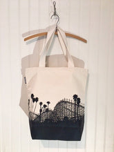 Load image into Gallery viewer, Mmē. Tote Bag
