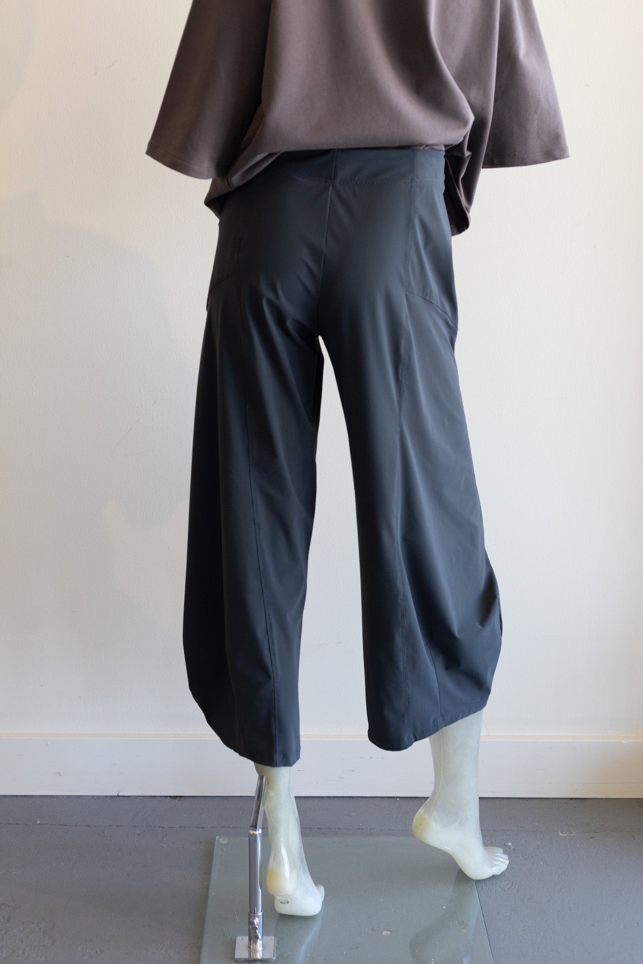 Belden pants outlet