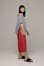 Load image into Gallery viewer, Ozai Stripe Topper
